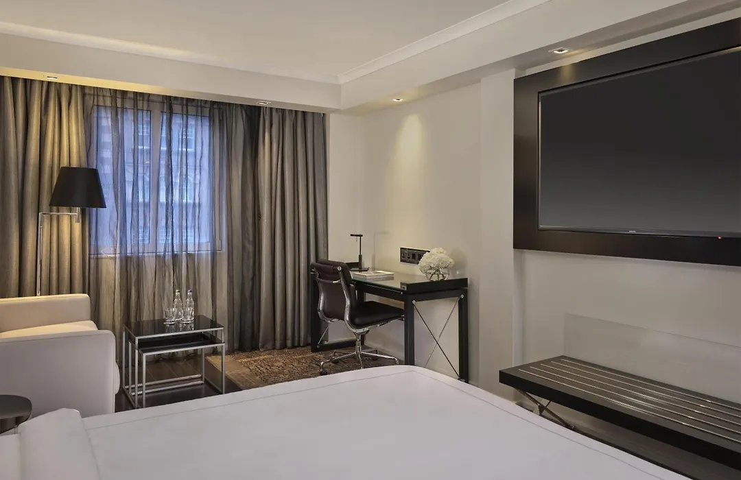 Park Plaza London Victoria-1