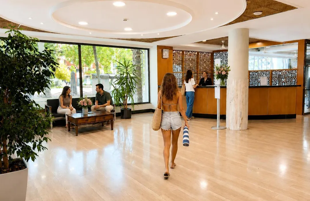 Hotel Astoria Park-1