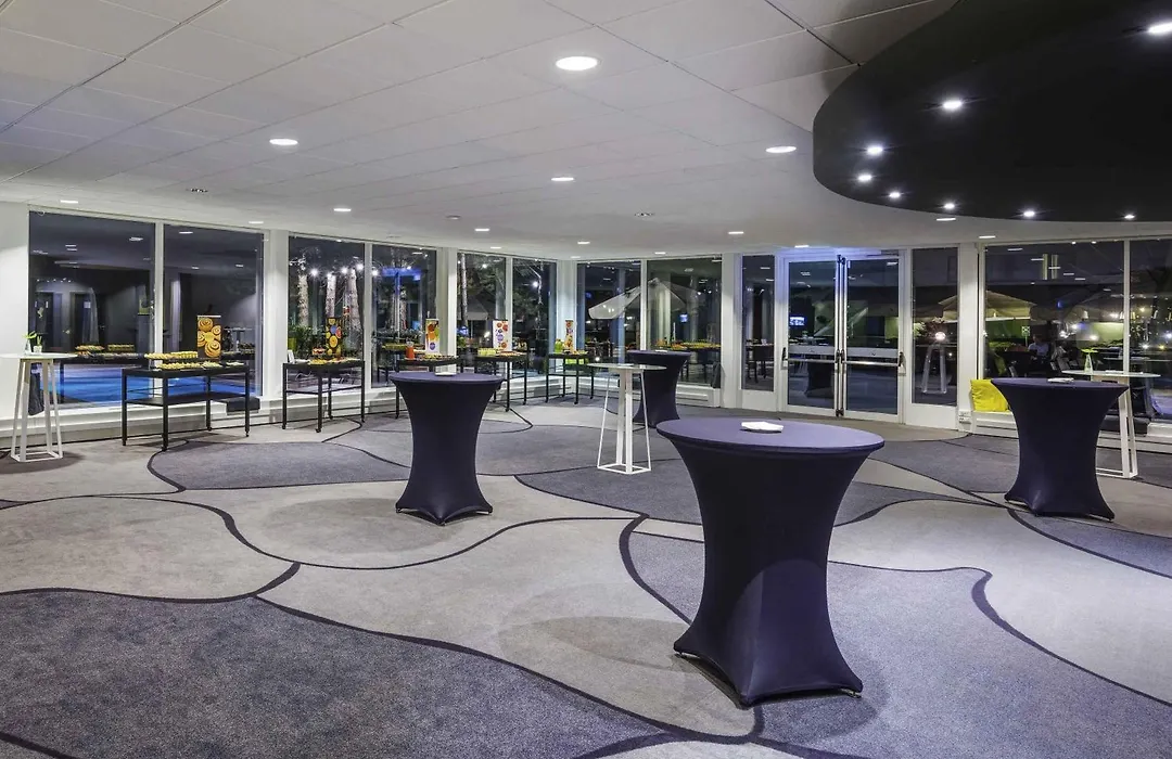 Novotel Warszawa Airport-1