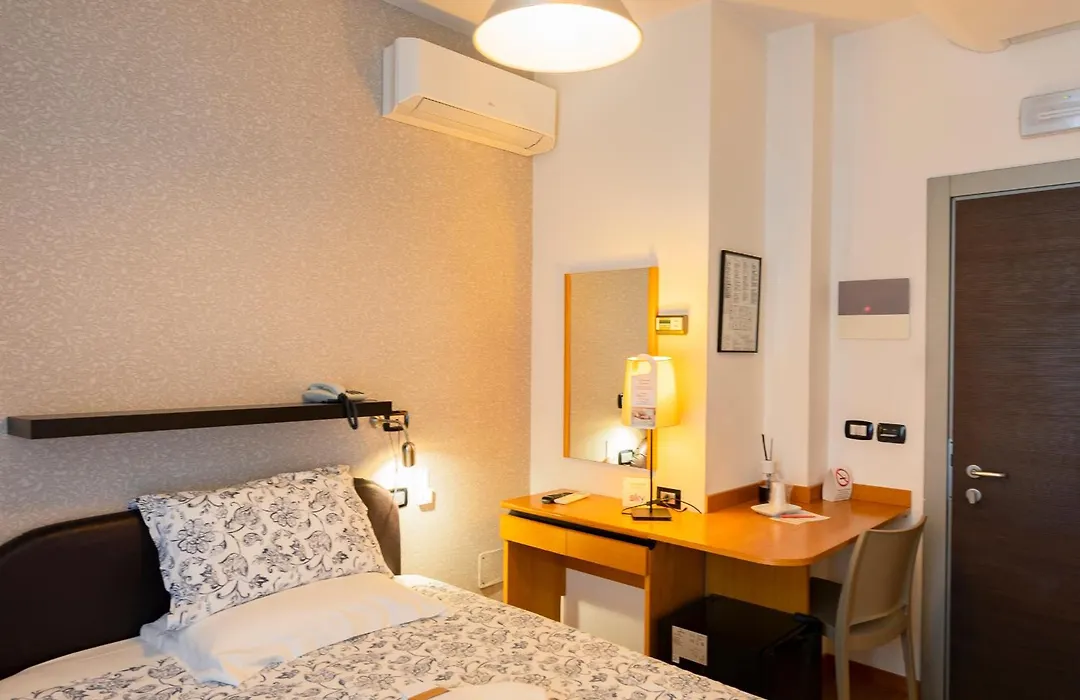 Hotel Logonovo-1