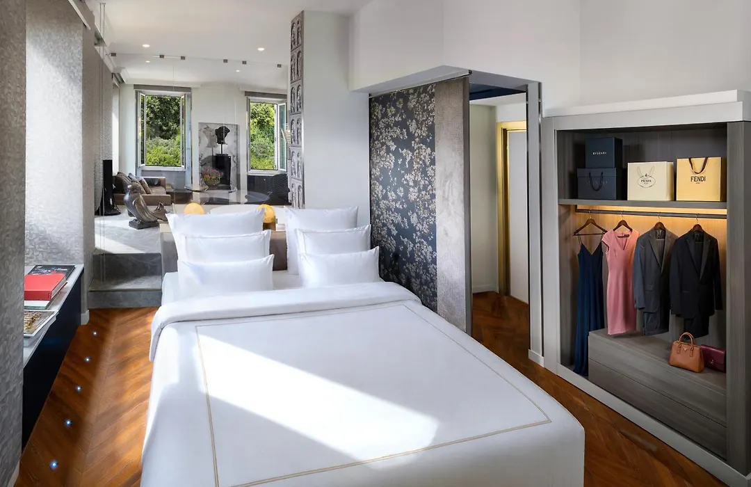 Hotel Palazzo Manfredi – Small Luxury Hotels of the World-1