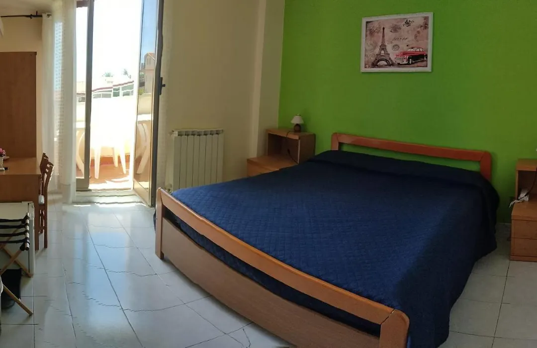 Hotel Eliseo-1