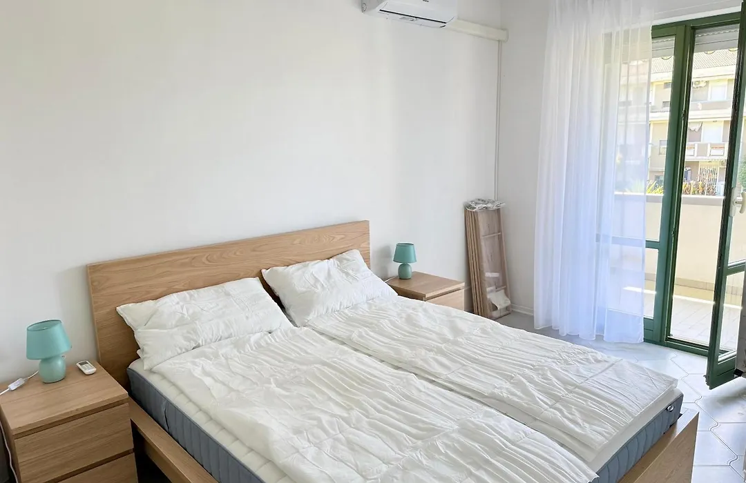 Residence Leonardo Sul Mare-1