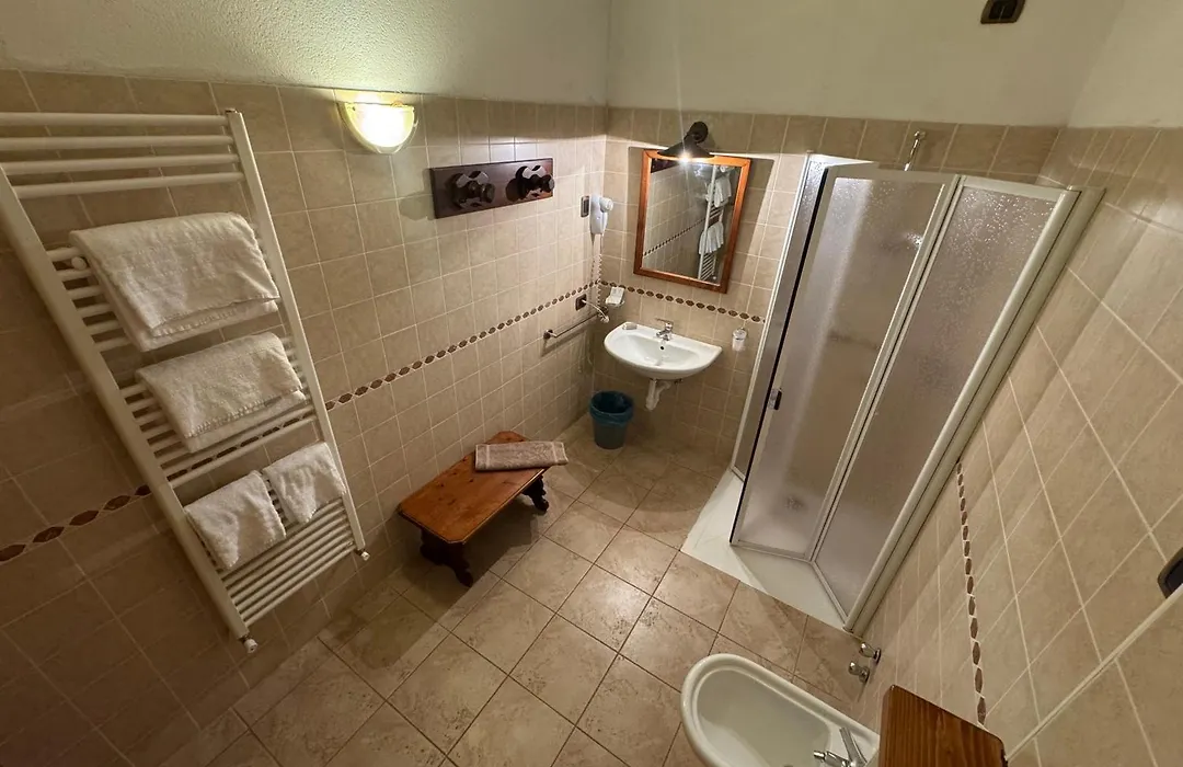 Hotel Genzianella-1