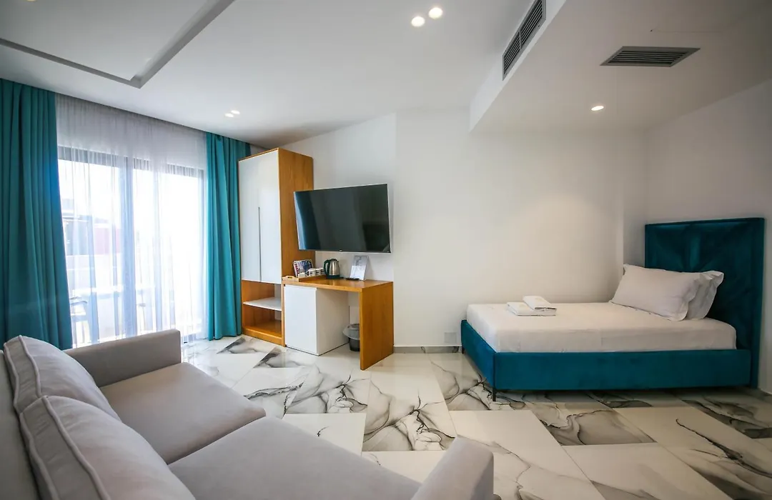 King Hotel Ksamil-1