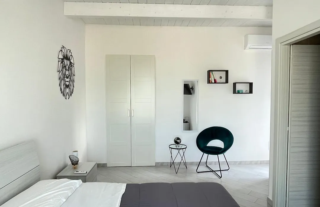 Carfagnini Rooms-1