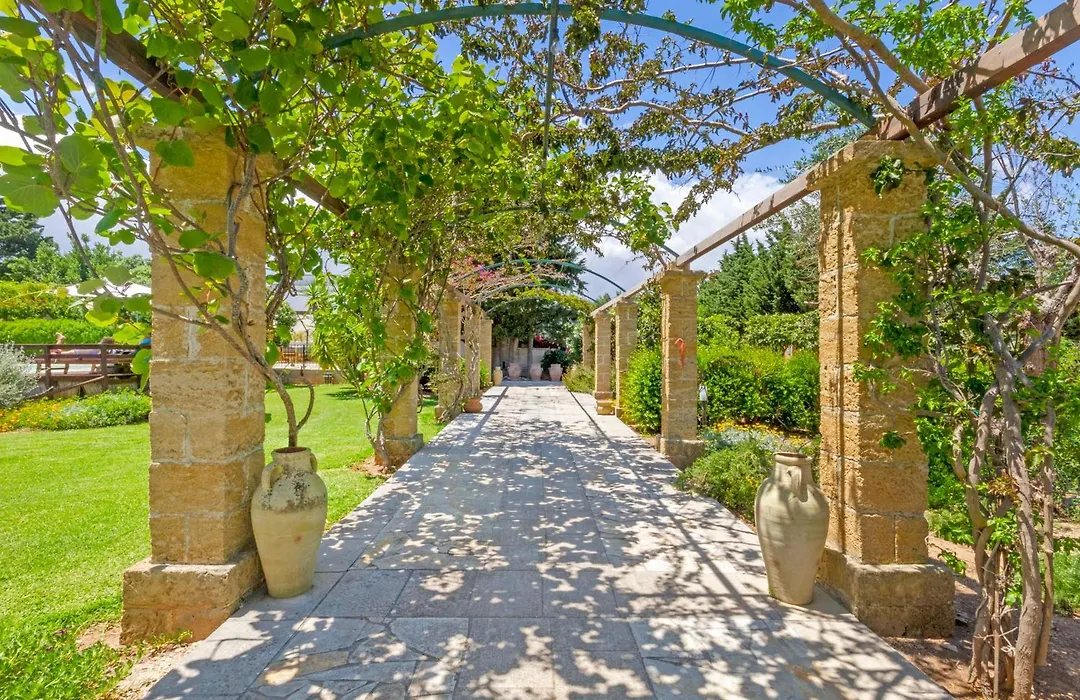 Masseria L'Uliveto Agri Resort-1