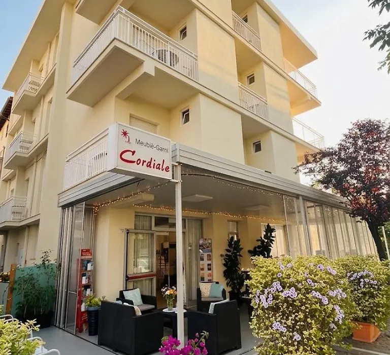 B&B - Meuble' - Hotel " Cordiale "-1