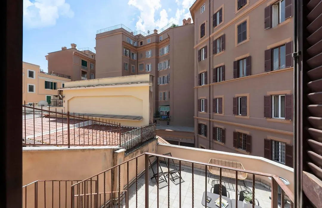 Domus Fornaci-1