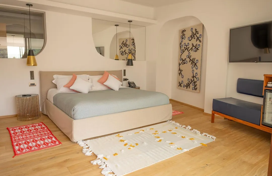 Hotel Delle Rose A Luxury Boutique Hotel-1