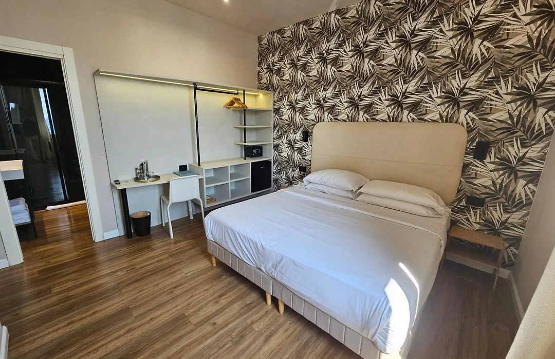 Albium Hotel-1