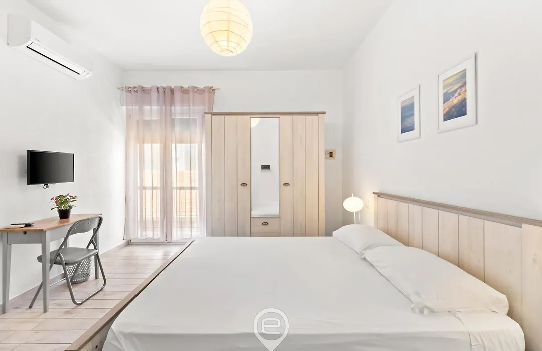 La camera chiara - Elegant Suites-1
