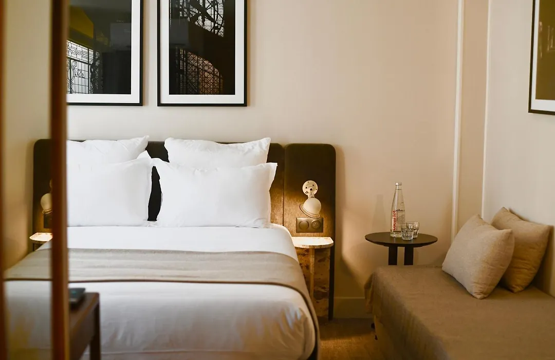 Hotel Local 101 Beaurepaire-1