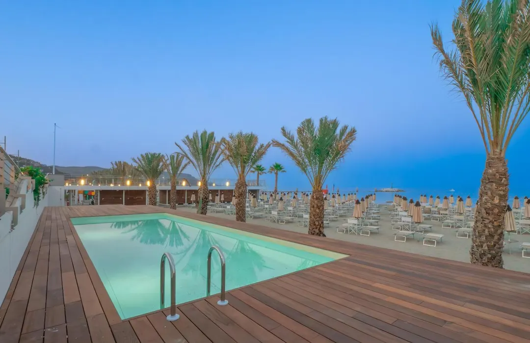 Yacht Club Marina di Loano | UNA Esperienze-1