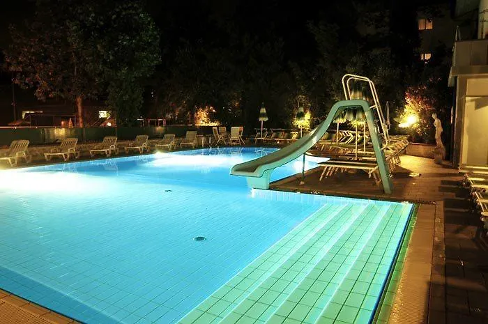 Hotel Giamaika-1