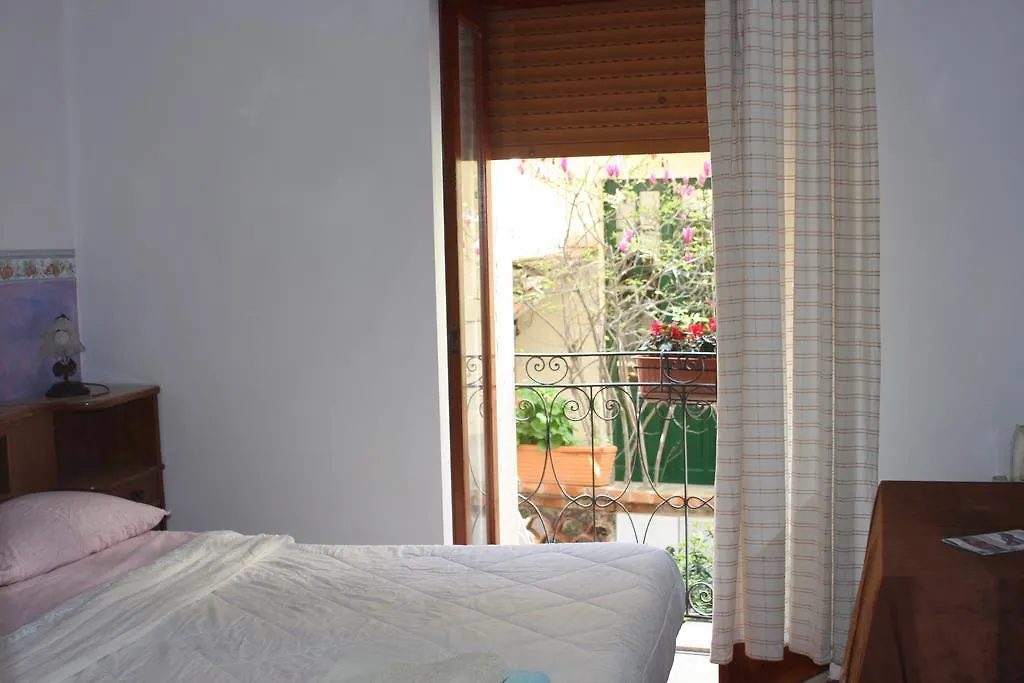 The Dolphins Guest House-1