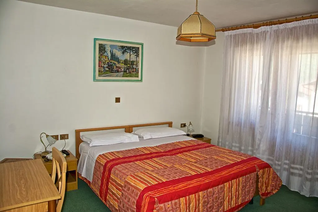 Albergo Iris-1