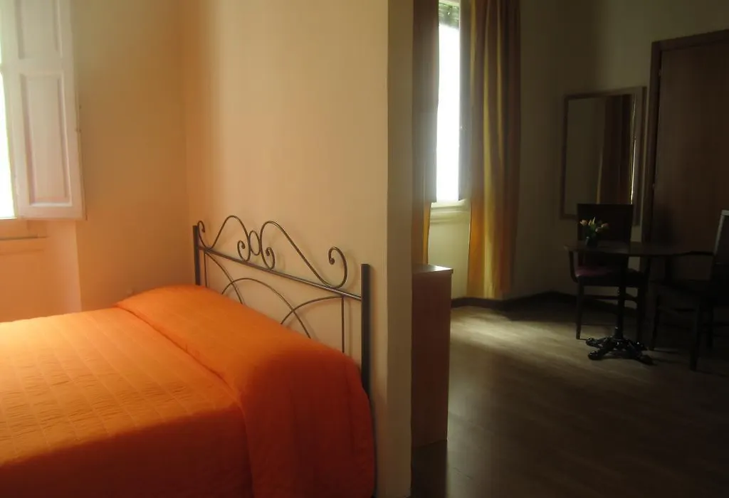 Hotel Savonarola-1