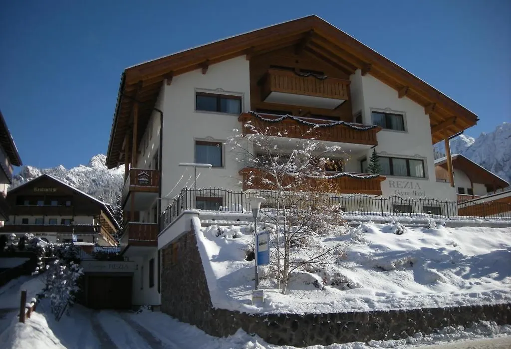 Garni Hotel Rezia-1