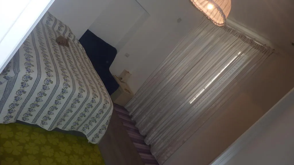 Al Pergolesi B&B-1