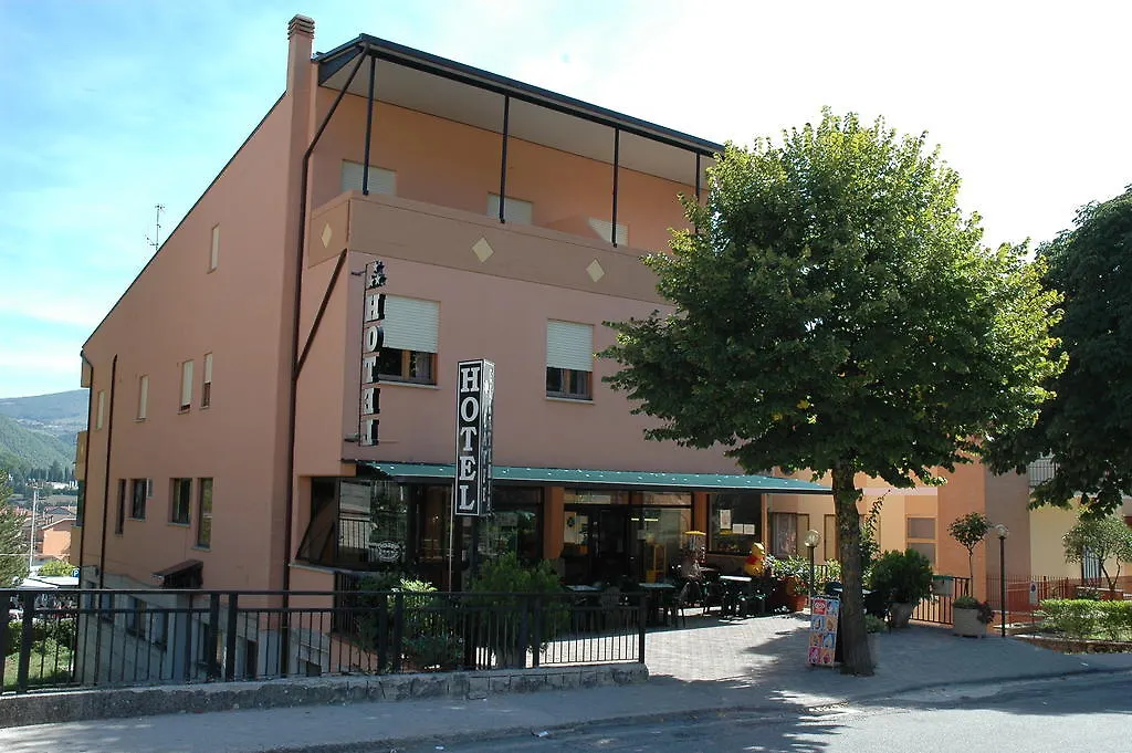 Hotel Il Quadrifoglio-1