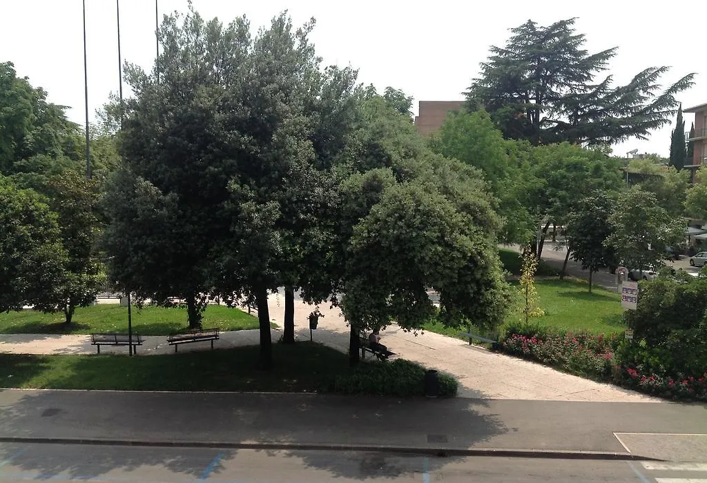 Ai Giardini Rooms-1