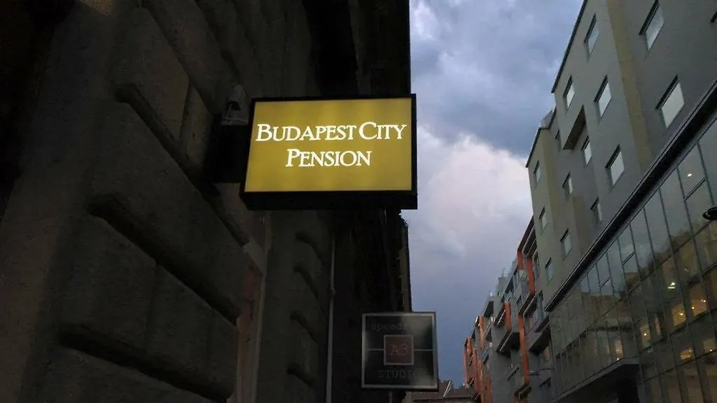 Budapest Citi Guesthouse - Contactless Self Check In-1