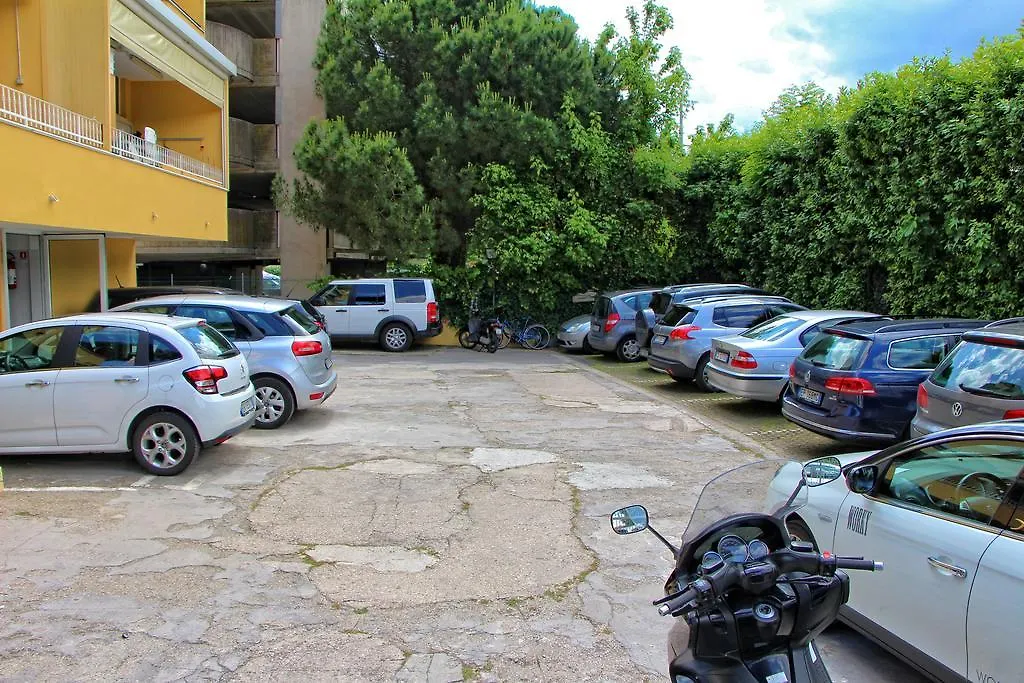 Hotel Roland-1