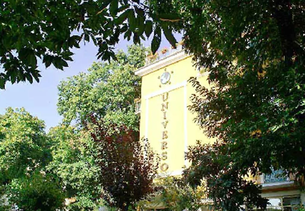 Hotel Universo-1