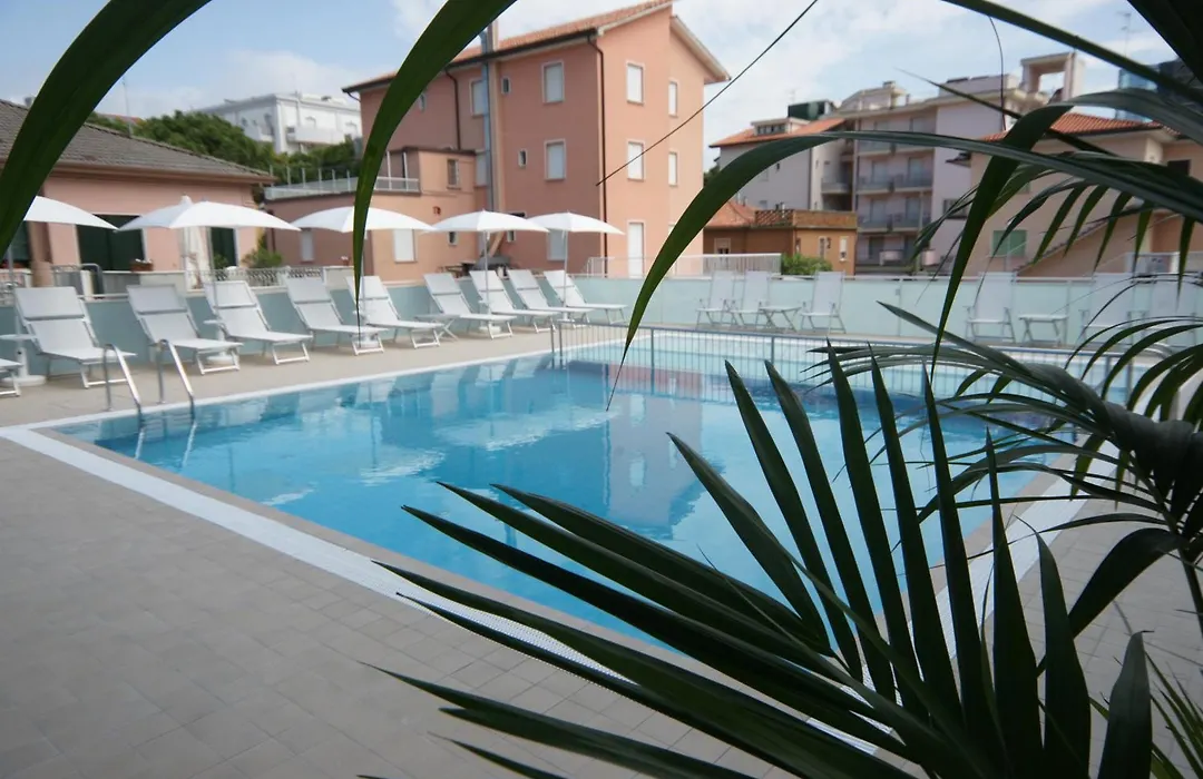 Hotel Albatros-1