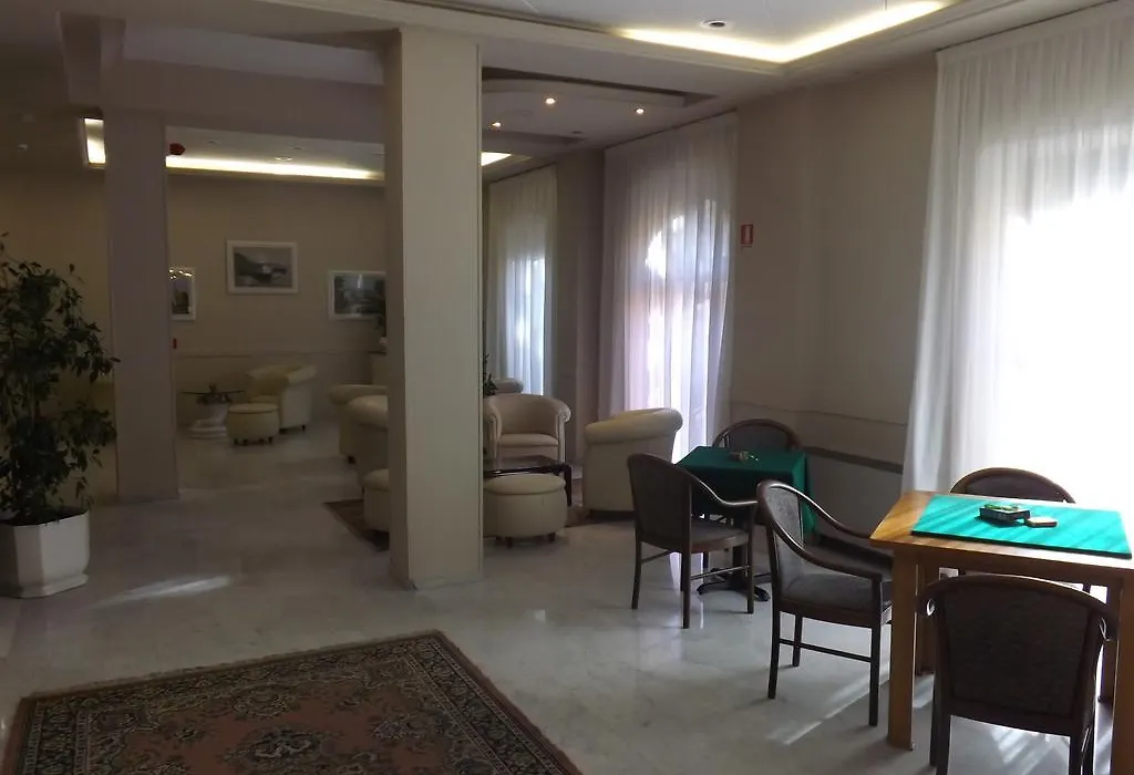 Hotel Piccadilly-1