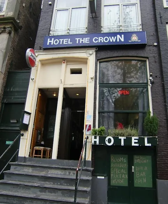 Hotel Crown-1