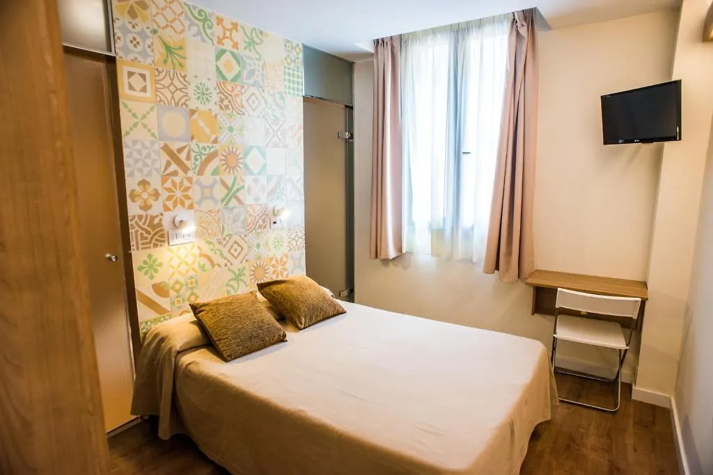 Hostal Marenostrum-1