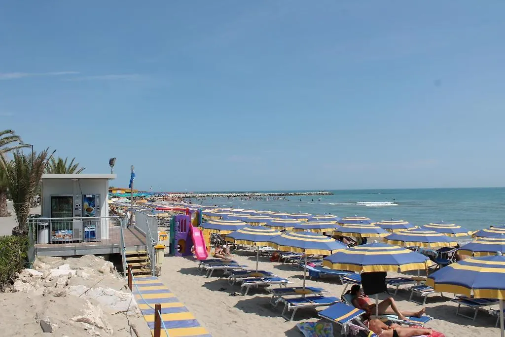 Hotel San Remo - All Inclusive - Fronte Mare - Spiaggia Privata-1