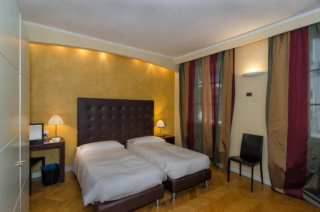 Hotel Novecento-1