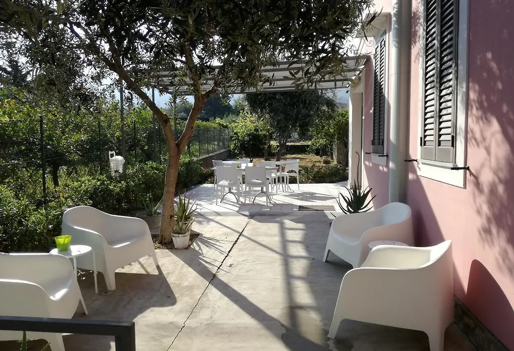 Miss Sicily B&B-1