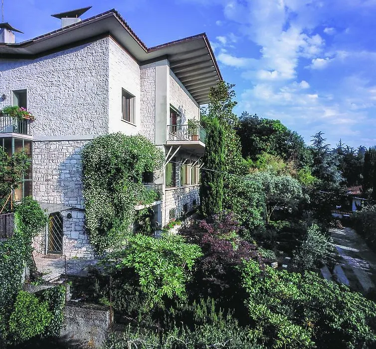 Villa Tra' Monti-1