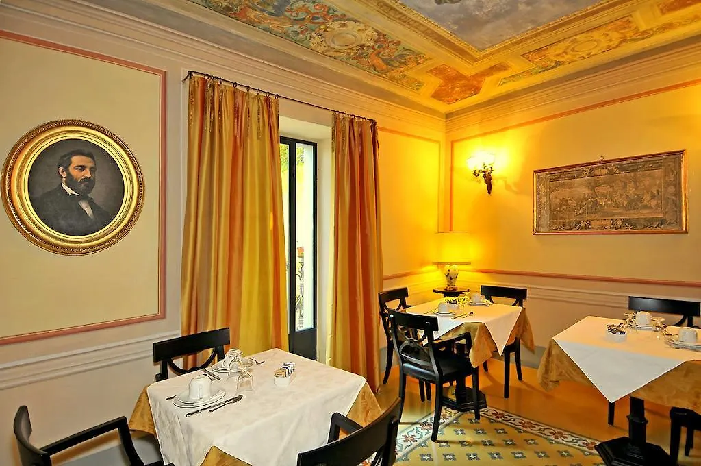 Villa Lombardi-1