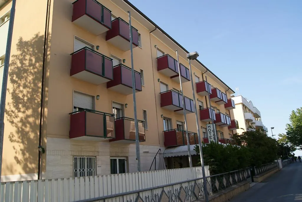 Aron Hotel-1