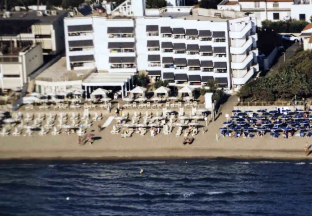 Hotel Sabbia D'oro-1