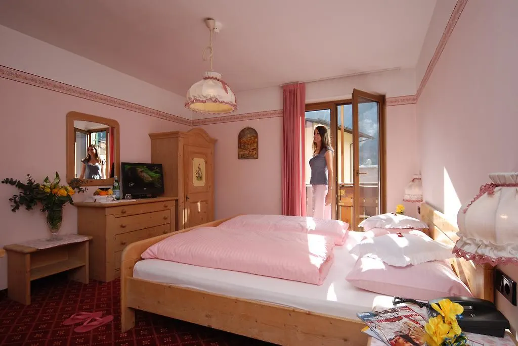 Sport Hotel Sass Maor-1