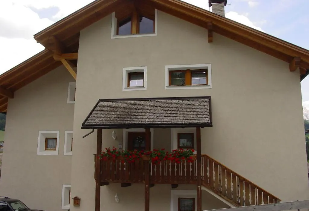Ciasa Rudiferia Appartamenti in Alta Badia-1