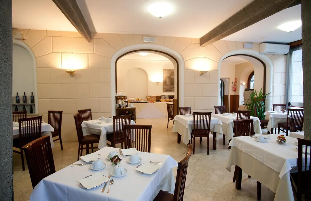 Hotel Giulio Cesare-1