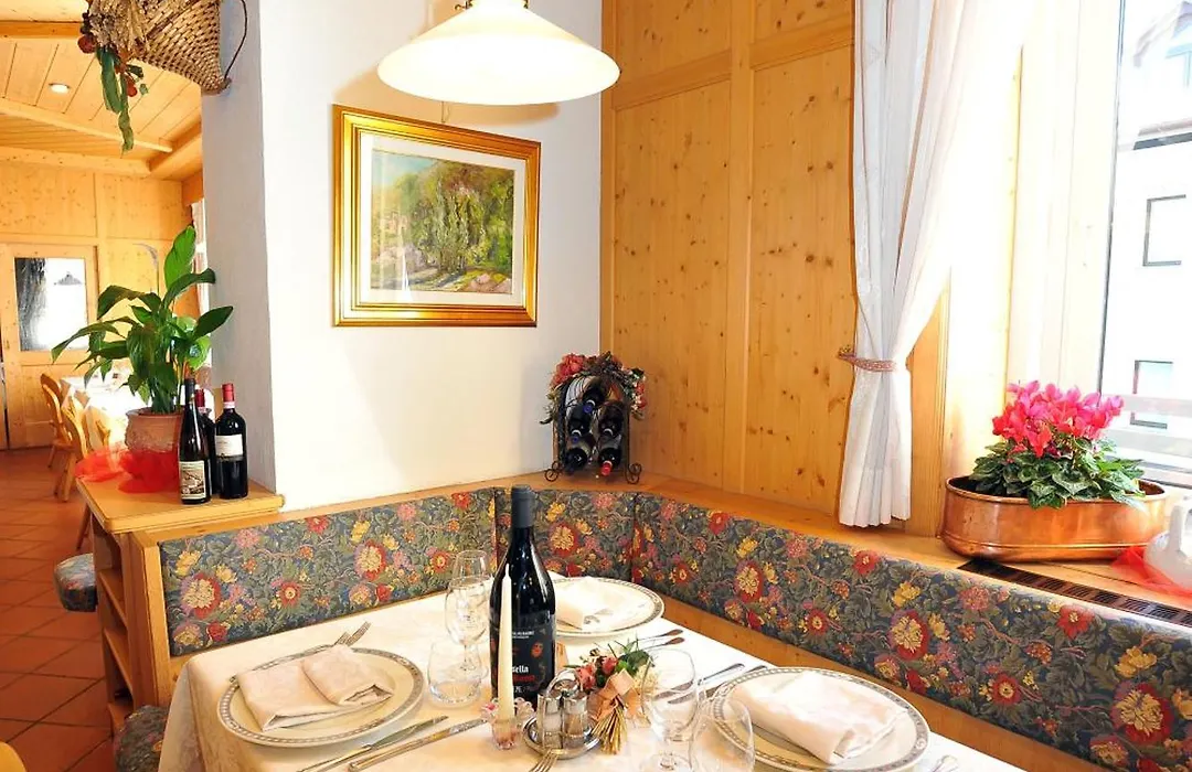 Hotel Capitani-1