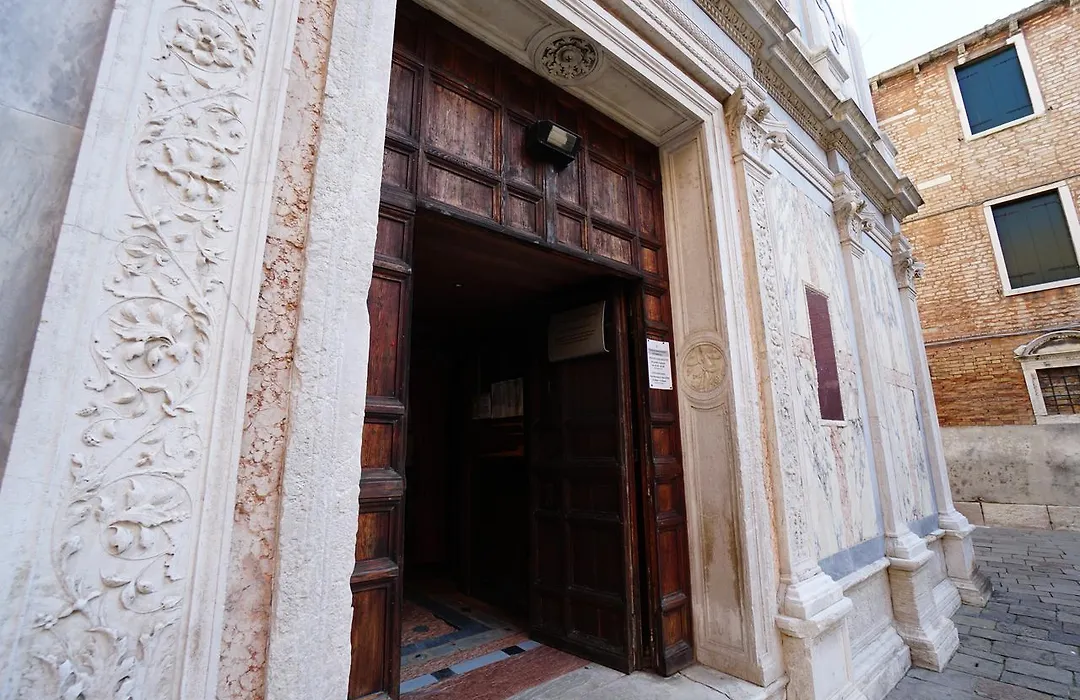 Casa Colleoni-1