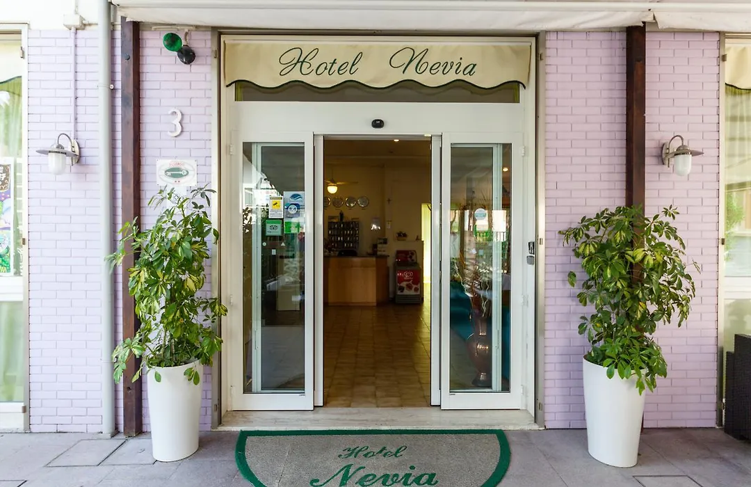 Hotel Nevia-1