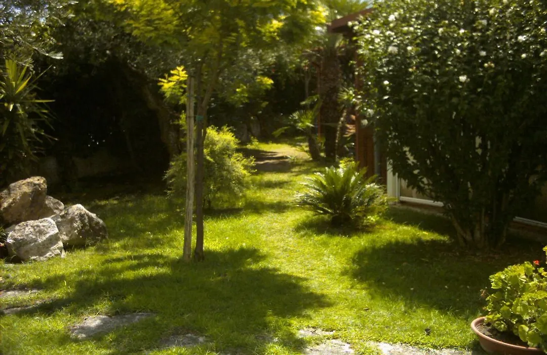 La Villa dei Gourmets - Struttura Sanificata-1