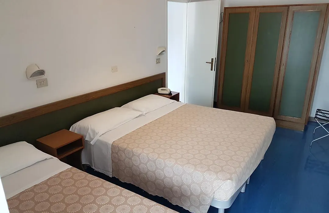 Hotel Residence Adriana-1
