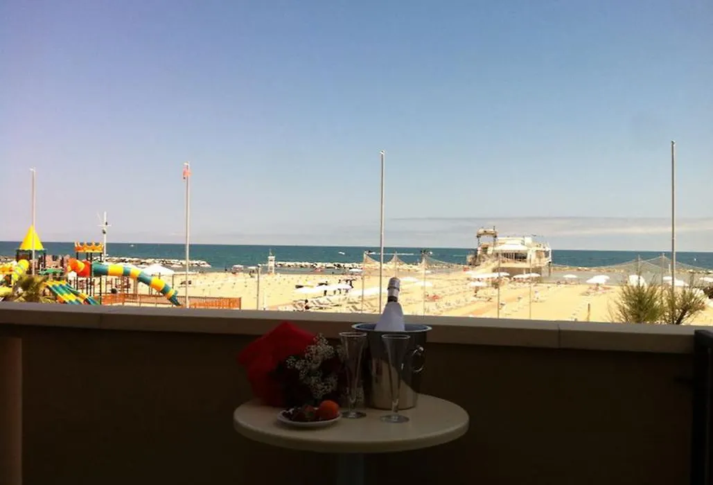 Hotel Aurora-1