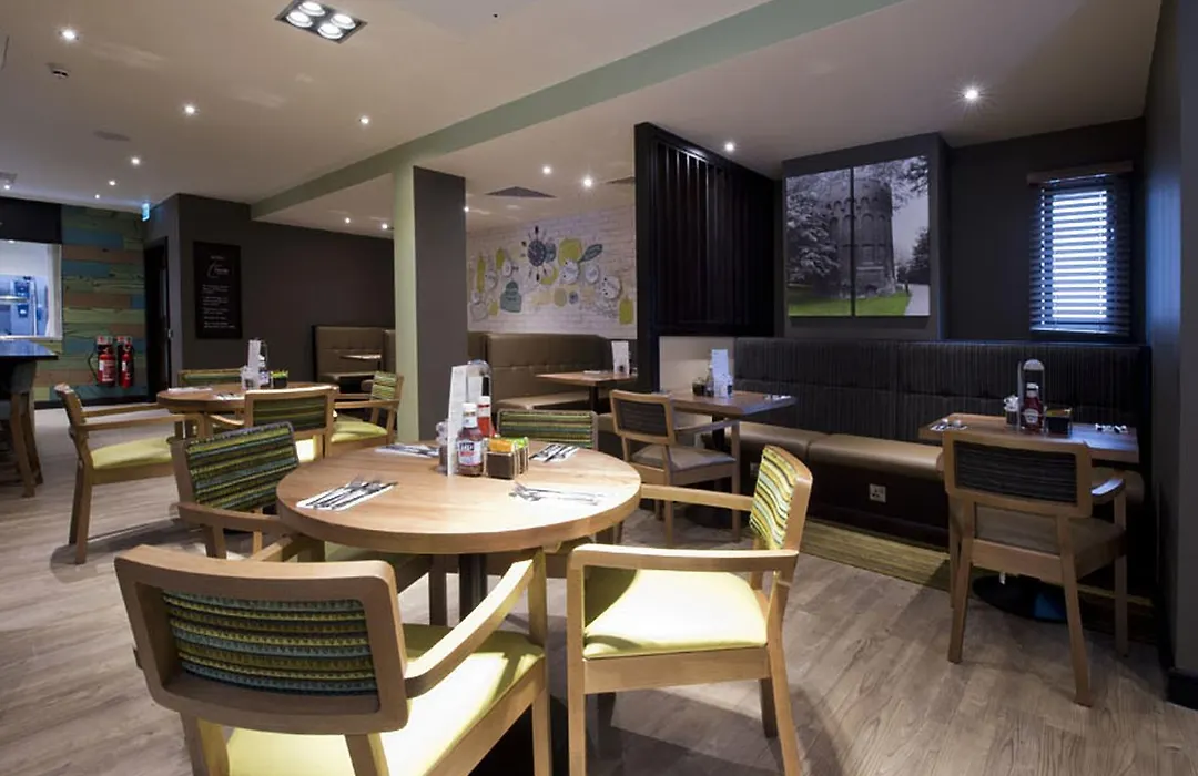 Premier Inn London Tottenham Hale-1